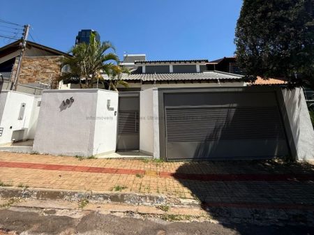 Sobrado em Jardim dos Estados