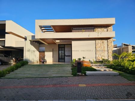Casa-Térrea-Condomínio em Residencial Alphaville III