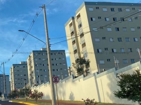 Apartamento em Mata do Segredo