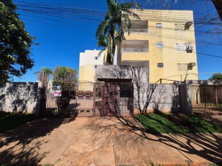 Apartamento em Monte Castelo
