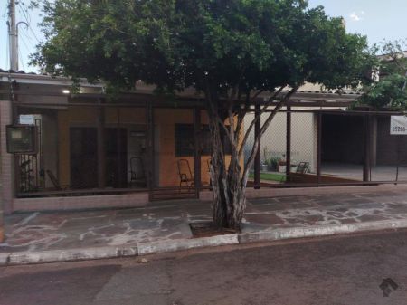 Casa-Térrea em Vila Planalto