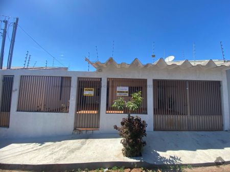 Casa-Térrea em Coophafé