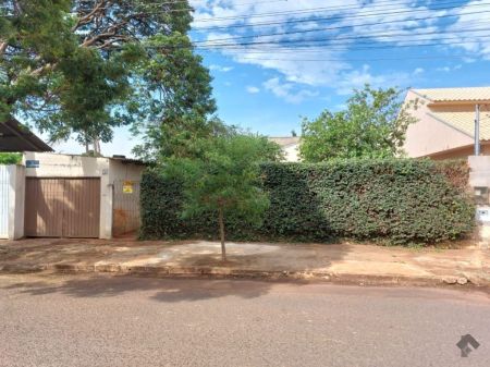 Casa-Térrea em Nova Campo Grande