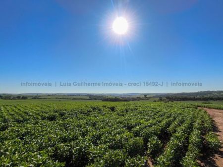 Fazenda em Zona Rural