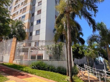 Apartamento em Vila do Polonês