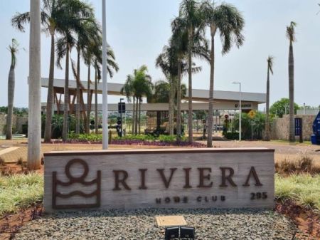 Terreno-Condomínio em Riviera Home Club