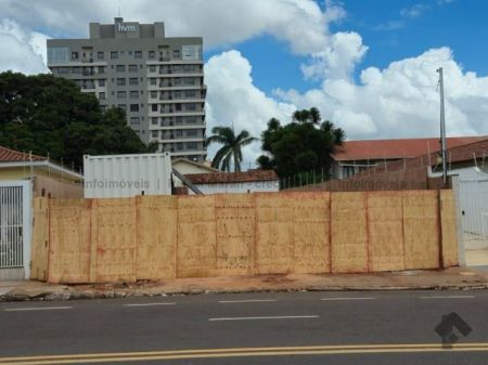 Terreno em Jardim dos Estados