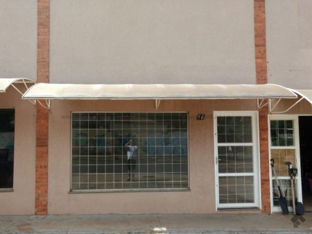 Sala / Salão / Loja em Vila Carlota