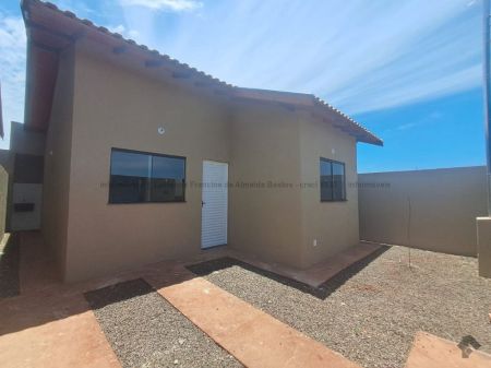 Casa-Térrea em Bela Laguna