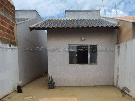 Casa-Térrea em Nova Campo Grande