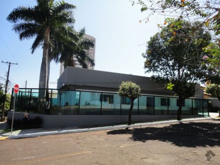 Sala / Salão / Loja em Monte Castelo