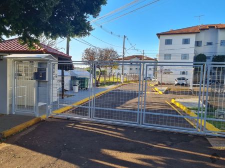 Apartamento em Monte Castelo