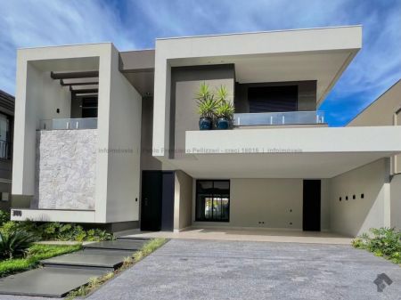 Sobrado-Condomínio em Pq. Residencial Damha I