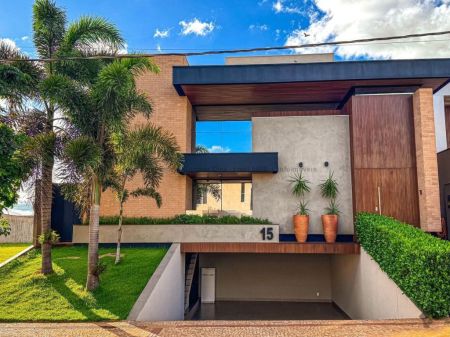 Casa-Térrea-Condomínio em Ecoville