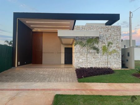 Casa-Térrea em Residencial Porto Unique