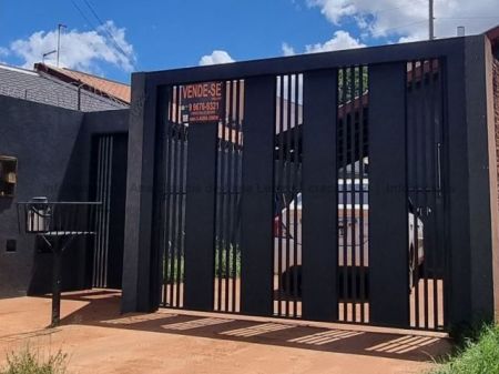 Casa-Térrea em Jardim Noroeste