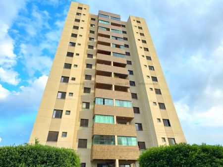 Apartamento em São Francisco