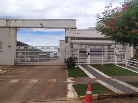 Apartamento em Vila Albuquerque