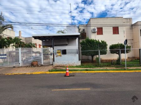 Apartamento em Vila Manoel da Costa Lima