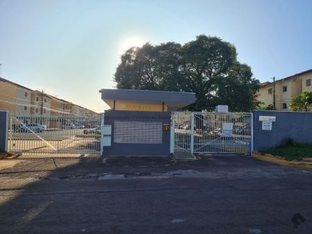 Apartamento em Vila Albuquerque