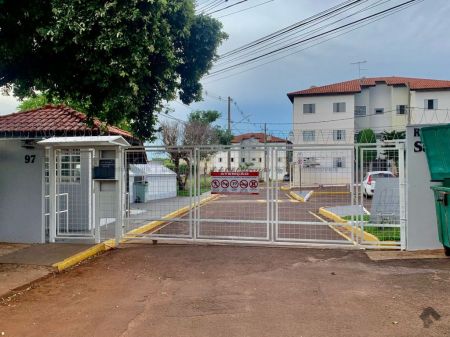 Apartamento em Monte Castelo