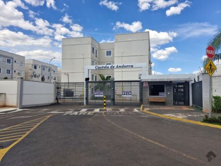 Apartamento em Pioneiros