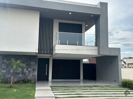 Sobrado-Condomínio em Parque dos Poderes