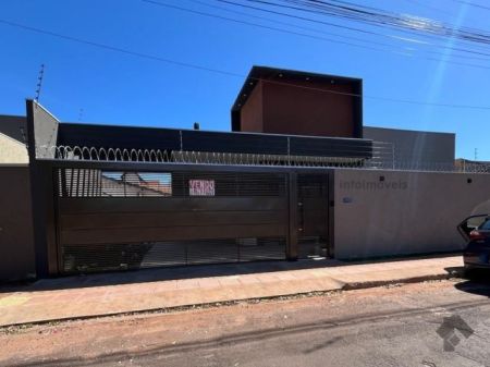 Casa-Térrea em Vila Rica