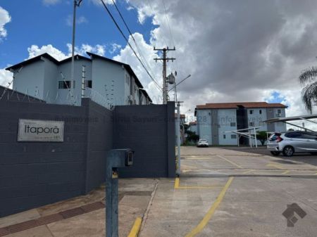Apartamento em Vila Carlota