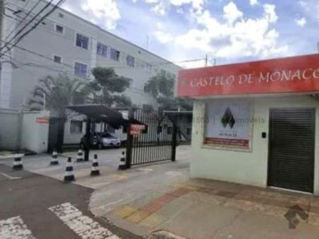 Apartamento em Pioneiros