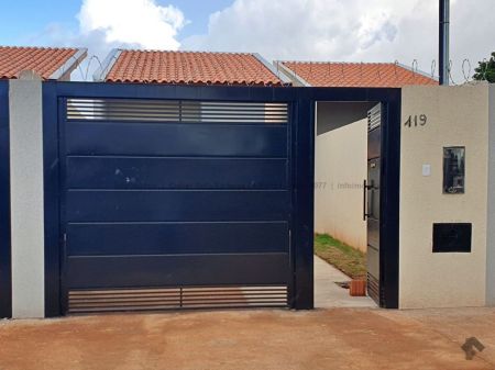 Casa-Térrea em Jardim Anache