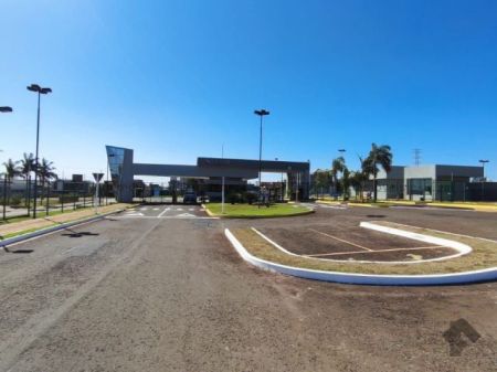 Terreno-Condomínio em Residencial Shalom