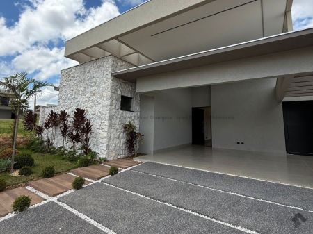 Casa-Térrea-Condomínio em Residencial Shalom