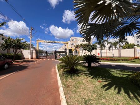 Apartamento em Pioneiros