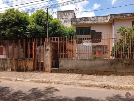 Apartamento em Vila Taquarussú