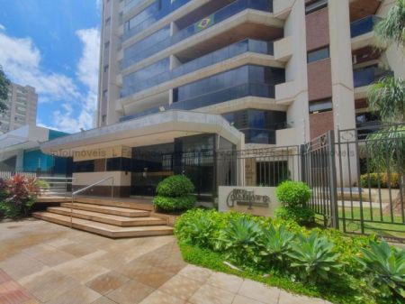 Apartamento em Centro