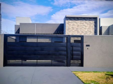 Casa-Térrea em Vila Bandeirante