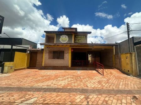 Casa Comercial em Vila Vilas Boas