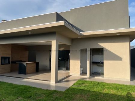 Casa-Térrea em Vila Vilas Boas