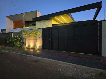 Casa-Térrea em Vila Vilas Boas