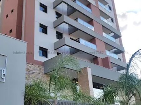 Apartamento em Parque Alvorada