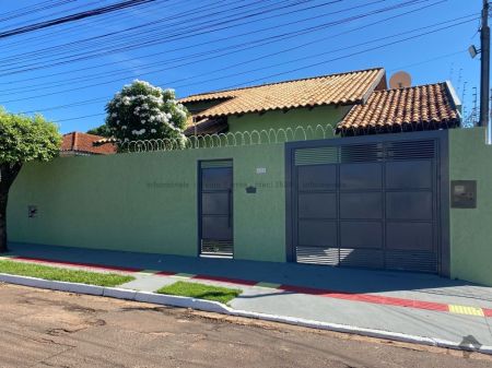 Casa-Térrea em Vila Bandeirante