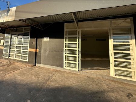 Imóvel Comercial em Vila Marcos Roberto