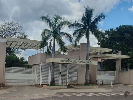 Apartamento em Jardim São Lourenço
