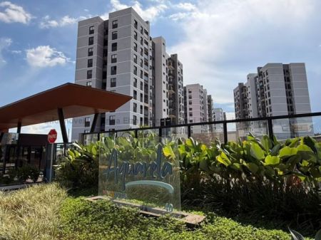 Apartamento em Vivendas do Parque