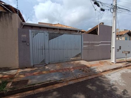 Casa-Térrea em Loteamento Água Limpa Park