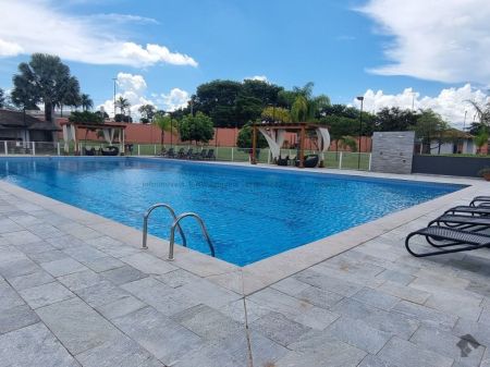 Terreno-Condomínio em Residencial Alphaville