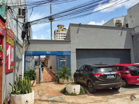 Sala / Salão / Loja em Centro