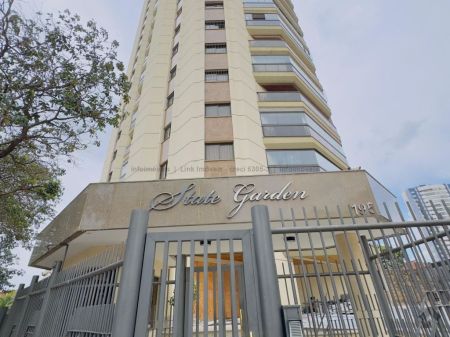 Apartamento em Jardim dos Estados