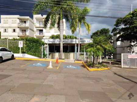 Apartamento em Monte Castelo